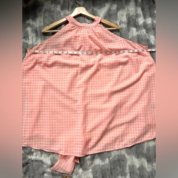 Torrid Clip Chiffon Mock Neck Halter Size 3X - Picture 6 of 11